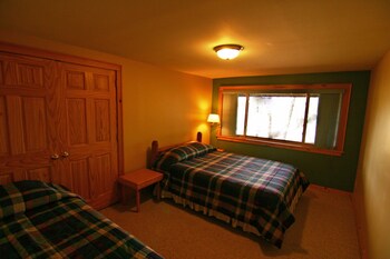 Big Pines Getaway Log Cabin In Northern Minnesota S Superior