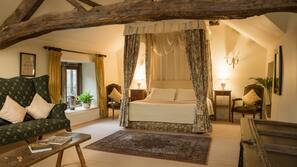 Iron/ironing board, free WiFi, wheelchair access