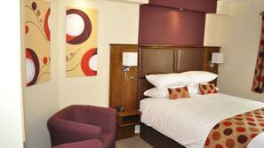 Premium bedding, blackout curtains, iron/ironing board, free WiFi