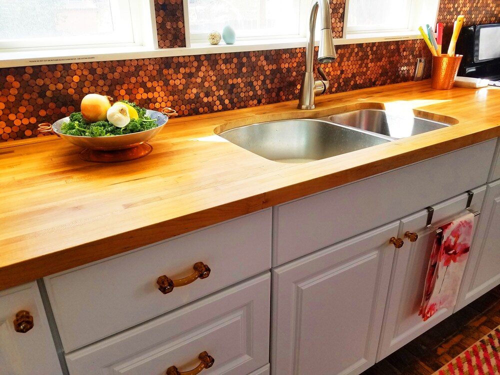 A Unique Vacation Al Overrun By Pennies Walk To Everything In Featured Image Guestroom In Room Kitchen