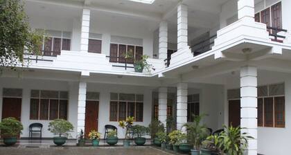 Hotel senora kataragama