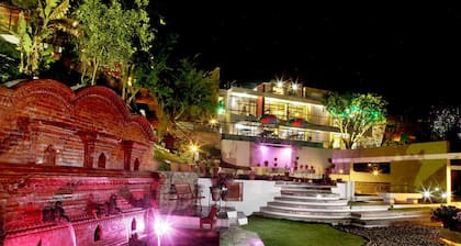 Chhaimale Resort