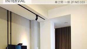 LCD 電視