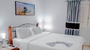 Literie de qualité supérieure, couette en duvet d'oie, minibar