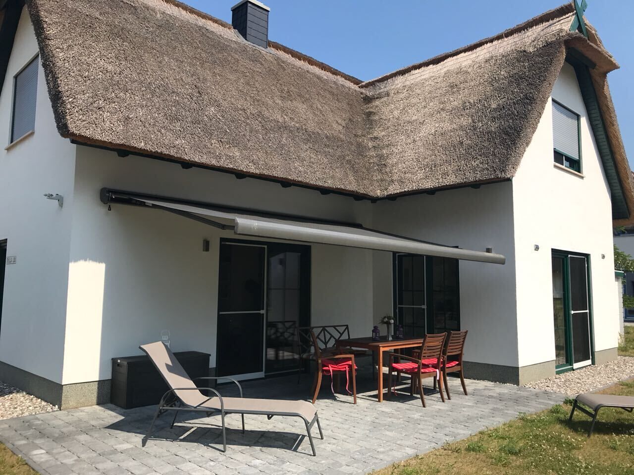 New Holiday Home With a Thatched Roof, Approx. 100 m², Very High Quality Equipment, Sauna in Zirchow in Zirchow, Germany
