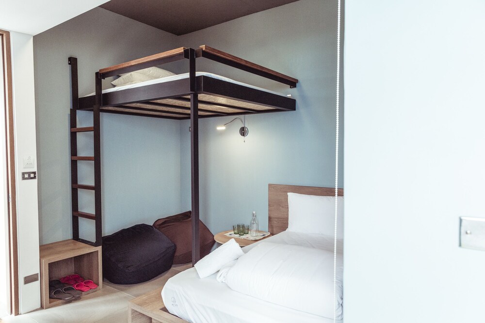 屏东东港民宿-湾稻旅居