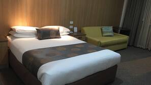 Desk, iron/ironing board, free WiFi