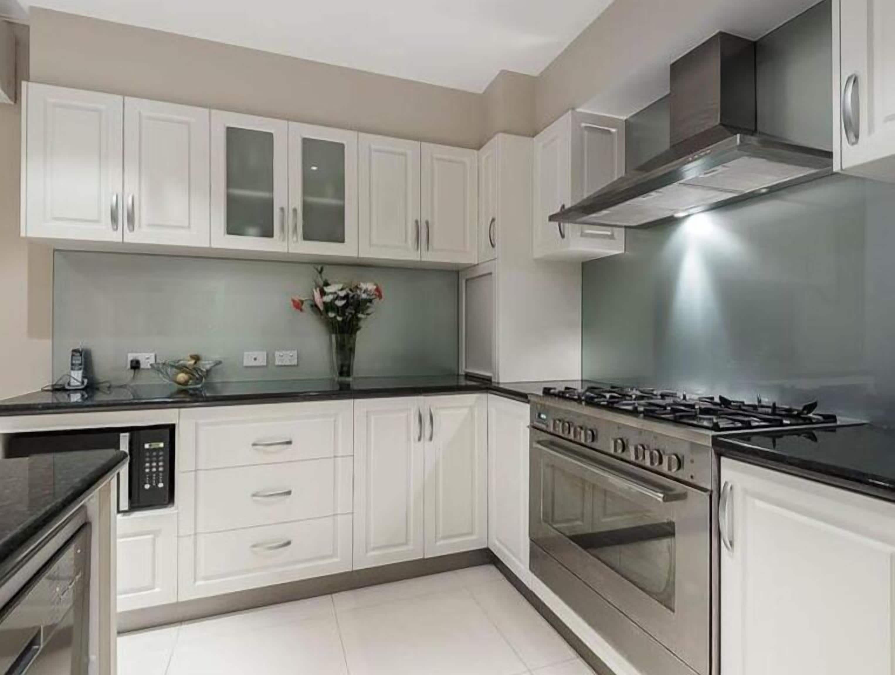 Sorrento Beach Manor