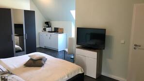 1 bedroom, Internet, linens