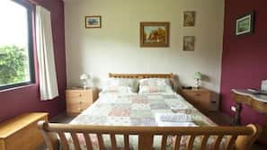 In-room safe, blackout curtains, soundproofing, iron/ironing board