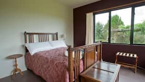 In-room safe, blackout curtains, soundproofing, iron/ironing board