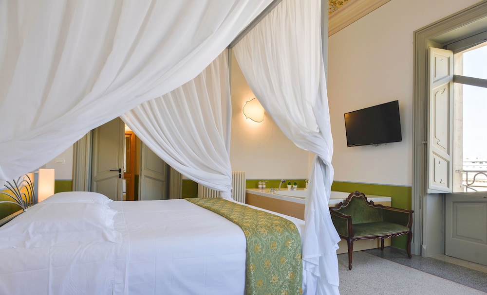 Bb Letterario In Lecce Hotel Rates Reviews On Orbitz