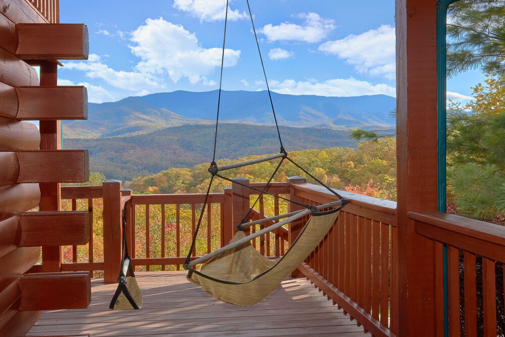 Posh Dream Cabin Smokys In Your Backyard 5 Mins To Town Loaded