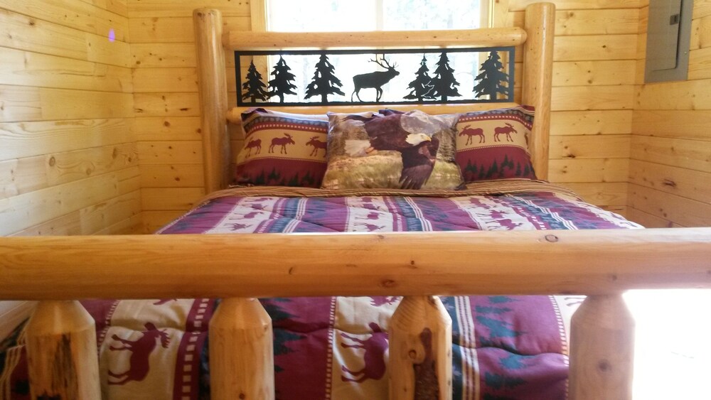 Private Cozy Cabin Overlooking Lake Roosevelt In Fruitland Wa