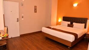 In-room safe, free WiFi