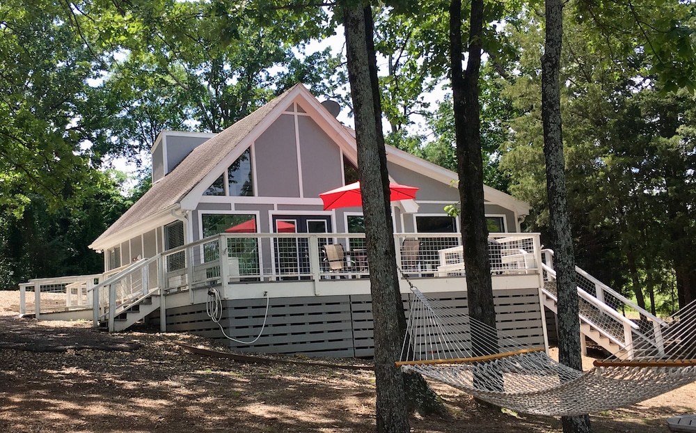 Cozy Cabin Camp Canoe On Lake Cypress Springs Waterfront W Boat
