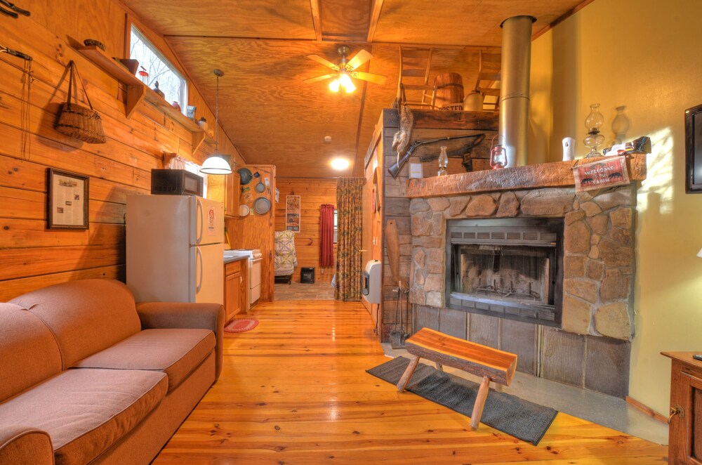 Panther Creek Cabins in Cherokee Best Rates & Deals on Orbitz
