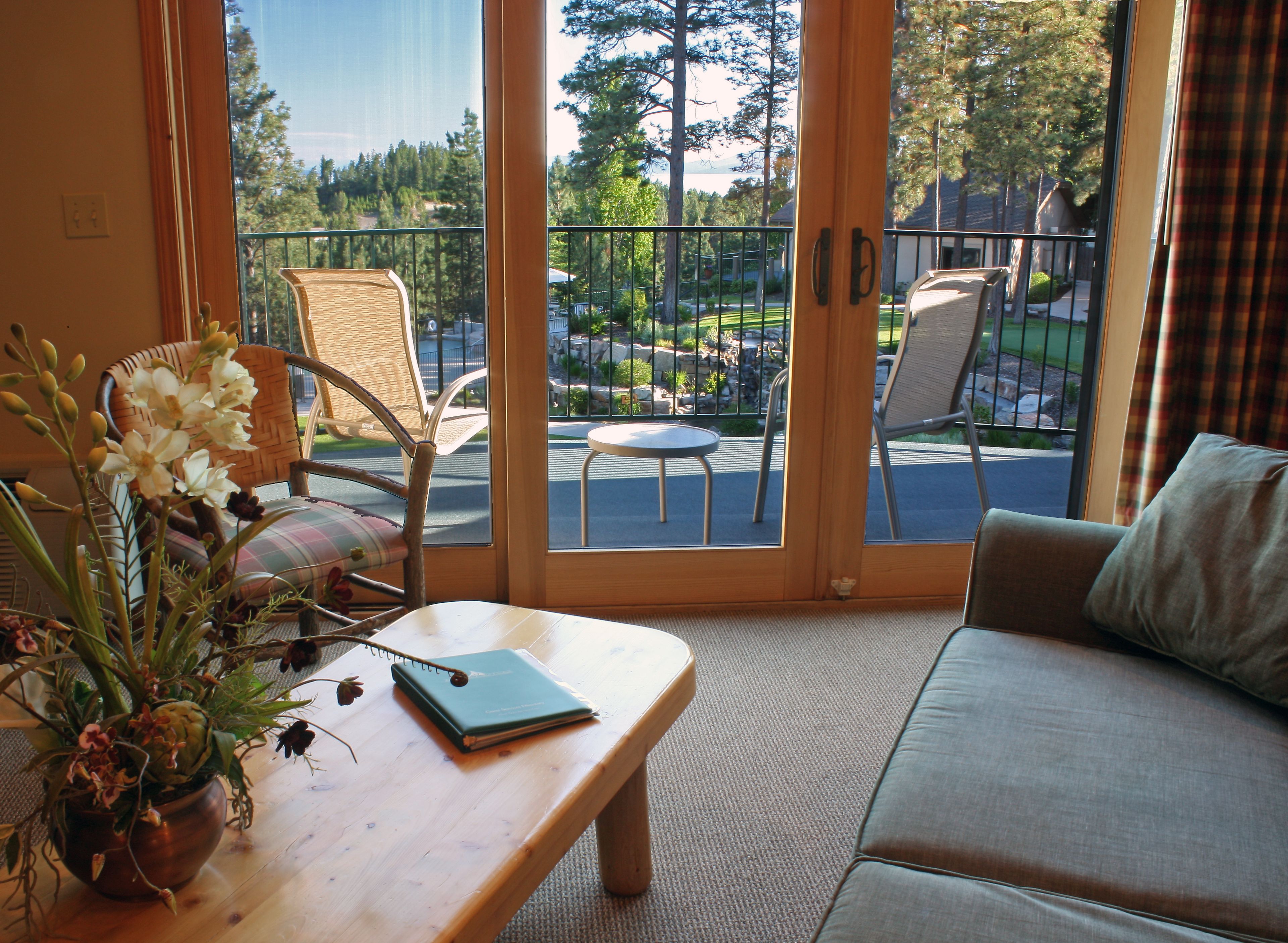 Mountain Lake Lodge in , in Whitefish, United States