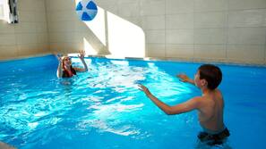 Piscine couverte