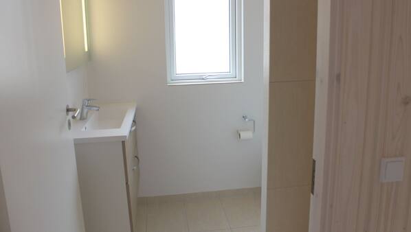 7 chambres, accès Internet, draps fournis