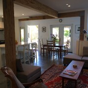 Hotels Near Playland Amut Park Book The Closest Bright New Garden Suite