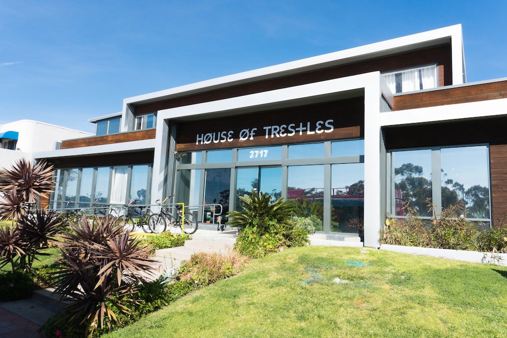 House of Trestles