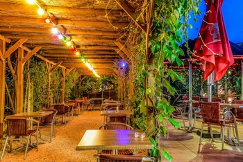 Room Deals For Hotel Restaurant Atipyc Marssac Sur Tarn Starting At Hotwire