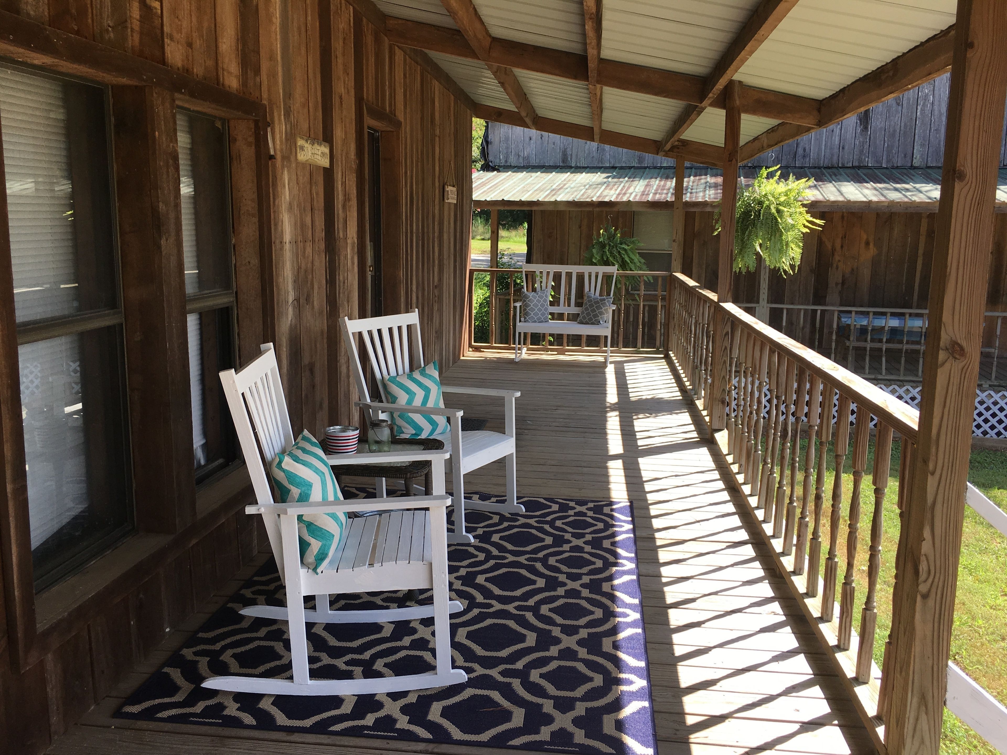 Cowan Creek Resort in Gadsden, United States