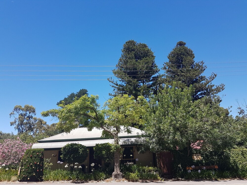 Possum Cottage