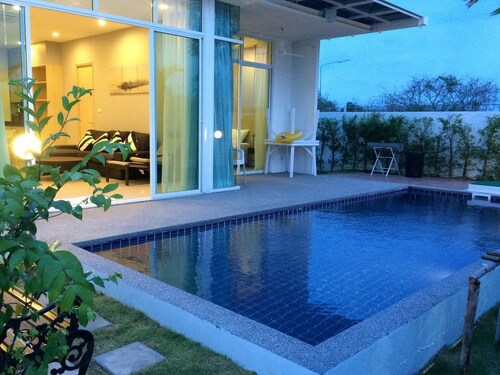 Cheap Cha Am Station Villas Travelocity - 