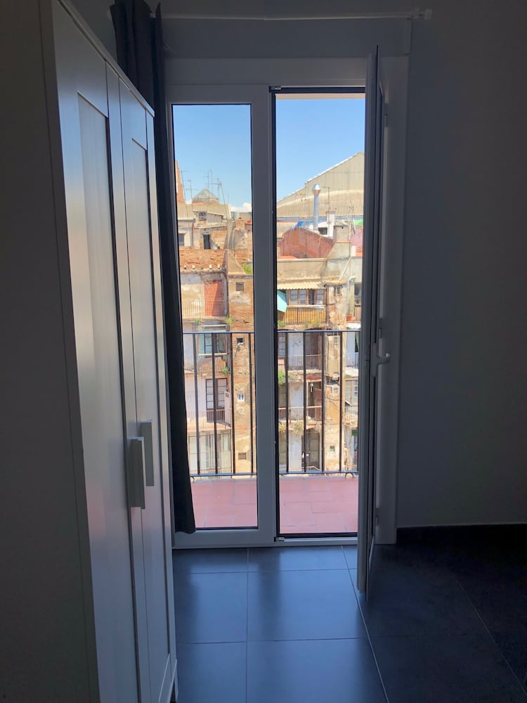 Photo - YOUTH HOSTEL - Central and Basic Drassanes