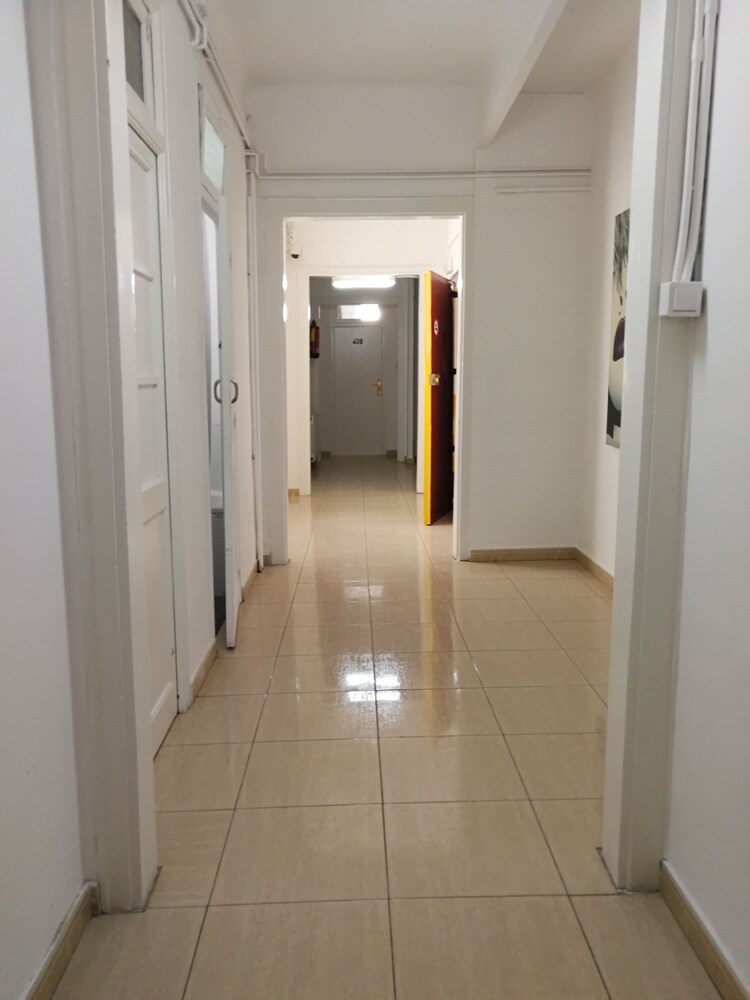 Photo - YOUTH HOSTEL - Central and Basic Drassanes