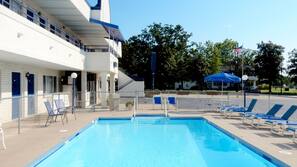Seasonal outdoor pool