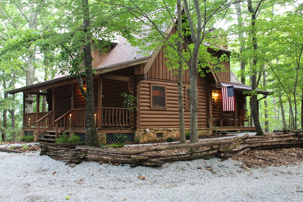 Best Kept Secret True Log Cabin Sitting On 20 Acres 4 Miles