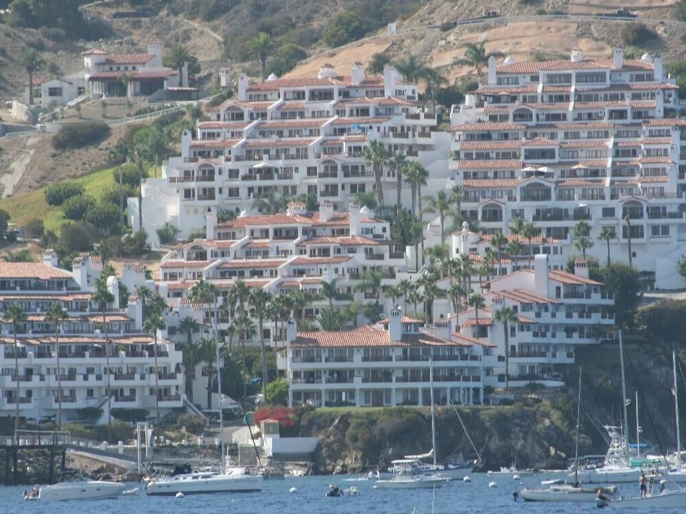 MAGNIFICENT OCEAN VIEW Hamilton Cove Condo With Golf Cart Included