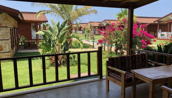sedir park bungalow hotel in alanya turkey expedia