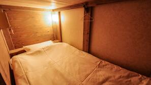 In-room safe, free WiFi