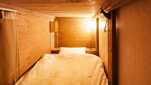 In-room safe, free WiFi