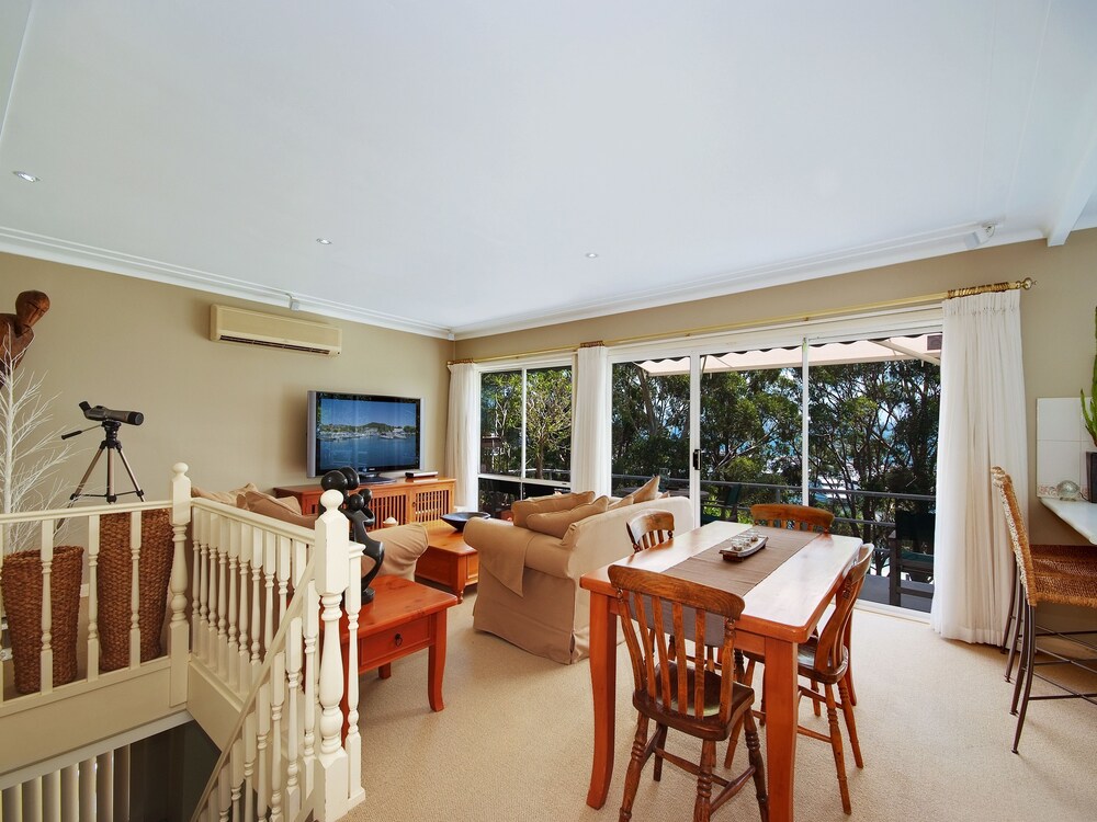 The Bay Escape at Nelson Bay