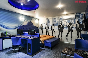 W Motel