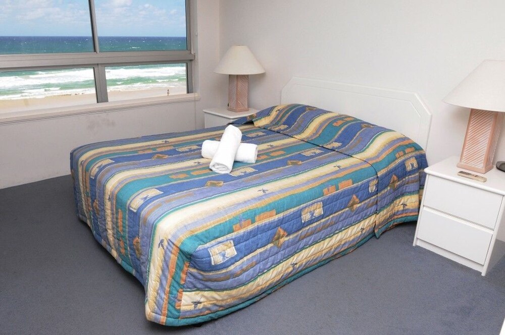 Anglesea Beachfront Court Holiday Units