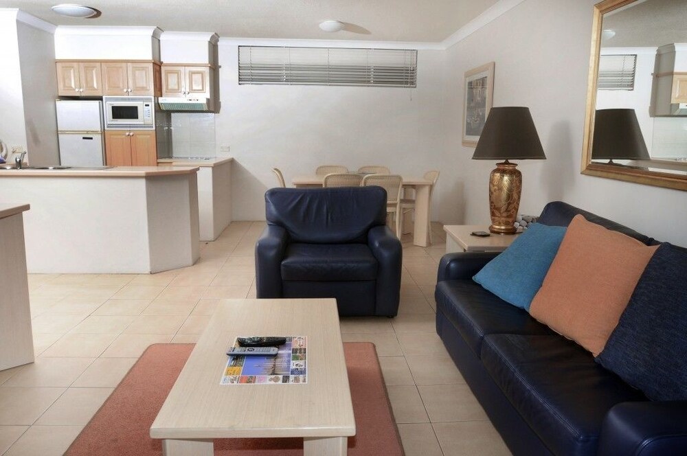 Anglesea Beachfront Court Holiday Units