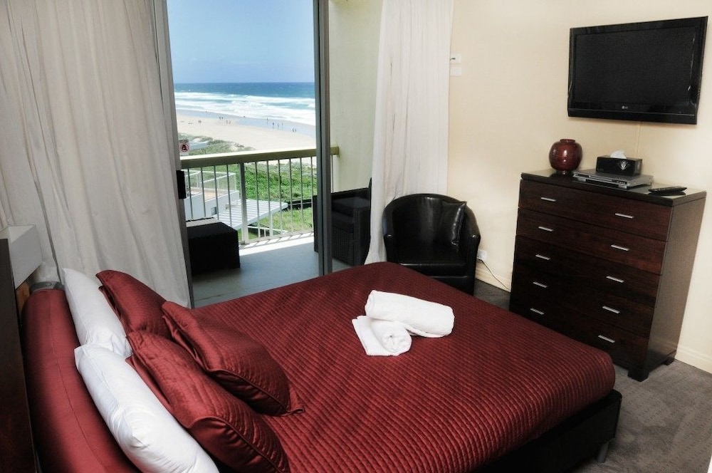 Anglesea Beachfront Court Holiday Units