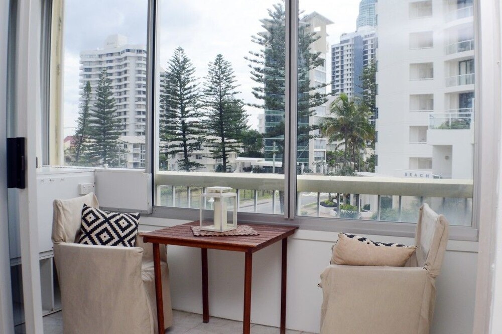 Anglesea Beachfront Court Holiday Units