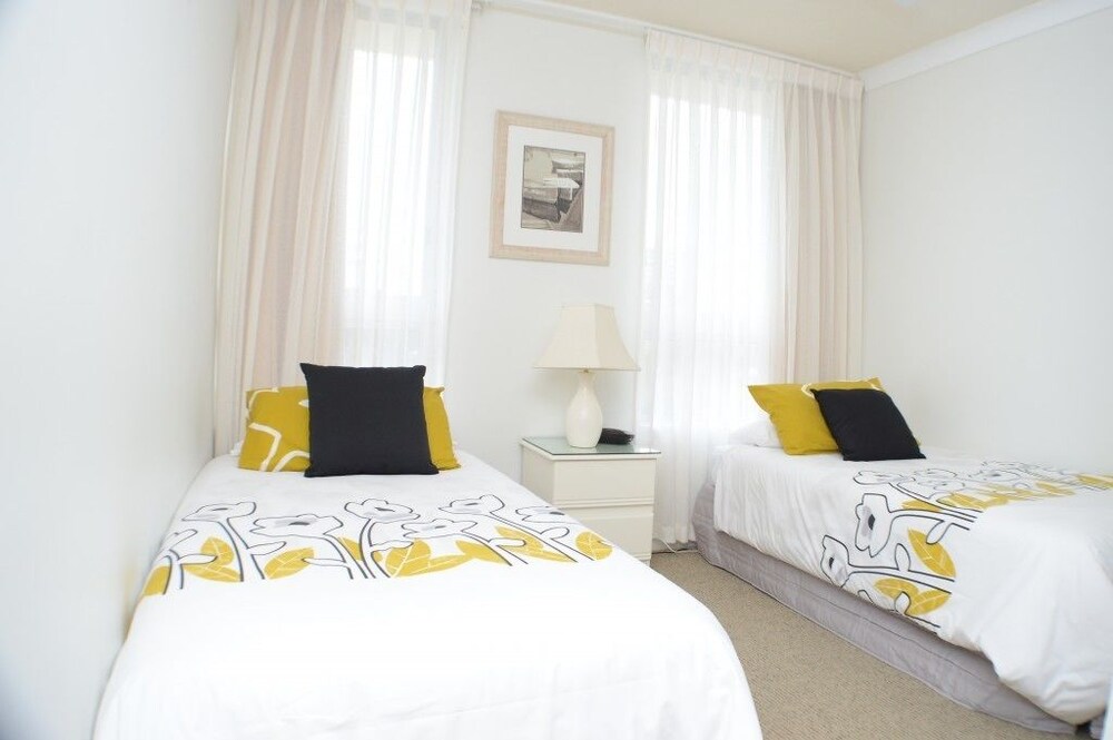 Anglesea Beachfront Court Holiday Units