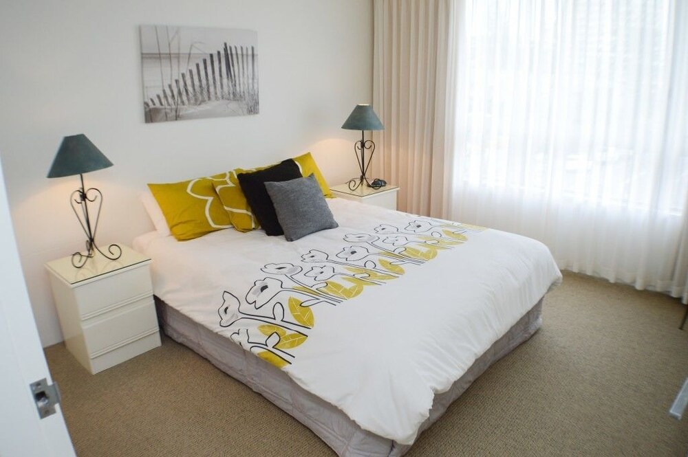 Anglesea Beachfront Court Holiday Units