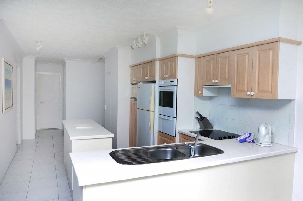 Anglesea Beachfront Court Holiday Units