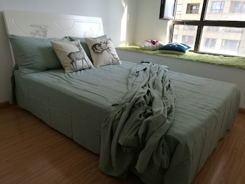 Shanghai Yizhan Youth Hostel