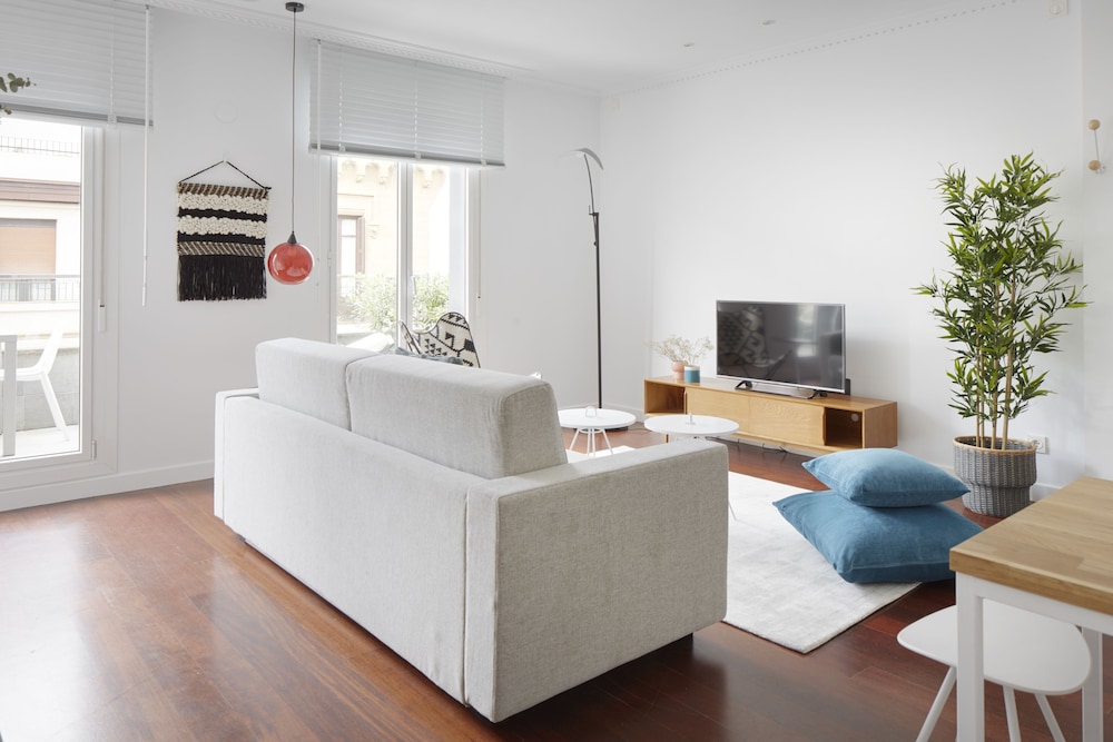 Photo - Basque Terrace by FeelFree Rentals