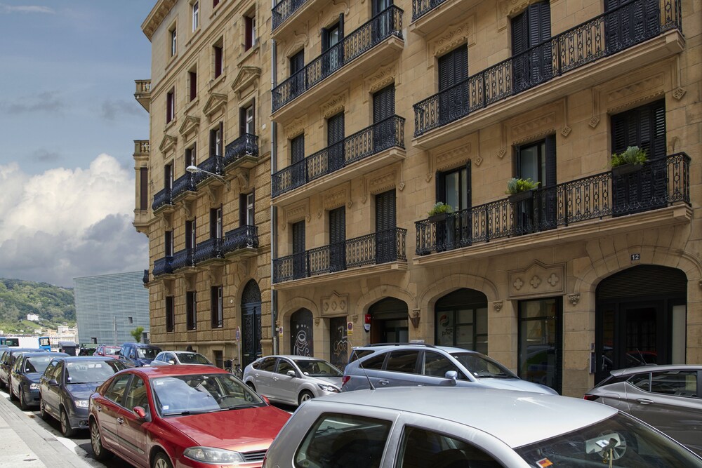 Photo - Basque Terrace by FeelFree Rentals